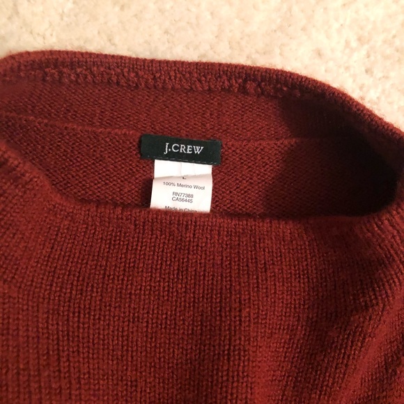 Reddish-brown mock-neck sweater - Picture 3 of 4